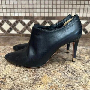 Tory Burch Black Leather Side Zip Heeled Ankle Booties Ladies 8 Boots Festival